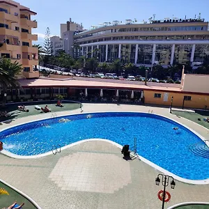 https://acogedor-apartamento-en-los-cristianos.in-canary-islands.com